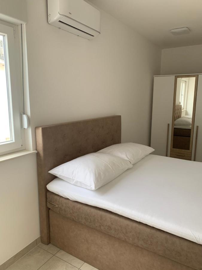 Elona Apartments เซลินา ภายนอก รูปภาพ
