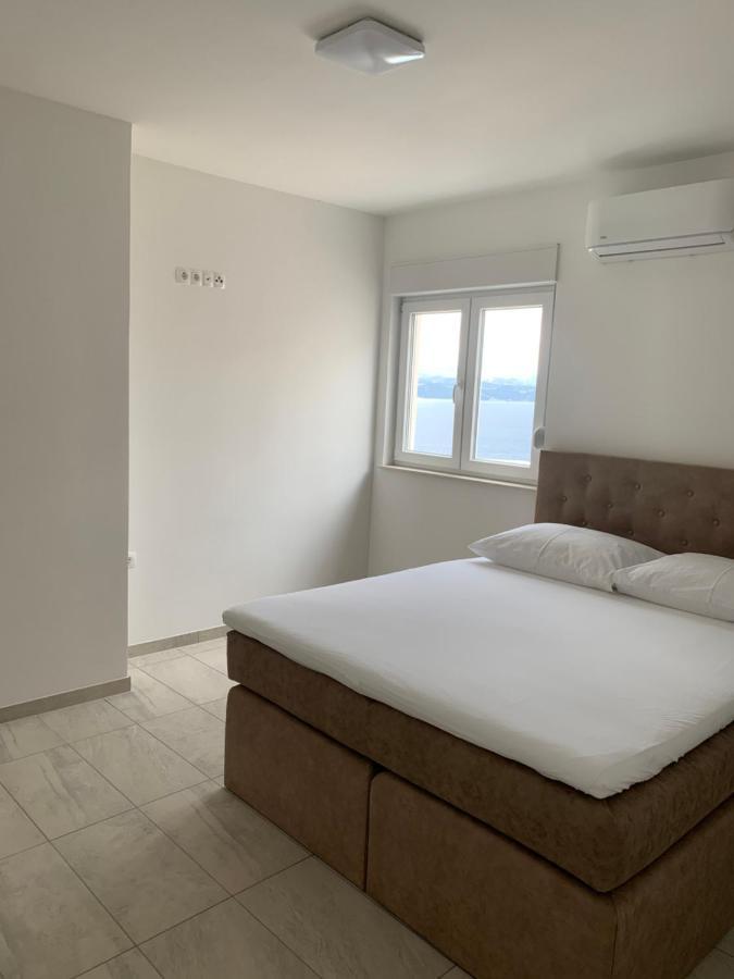 Elona Apartments เซลินา ภายนอก รูปภาพ